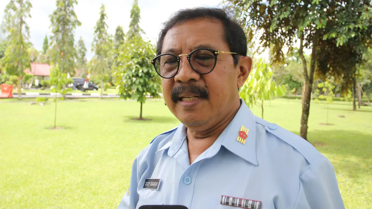 Humas SMA Taruna Nusantara, Cecep Iskandar
