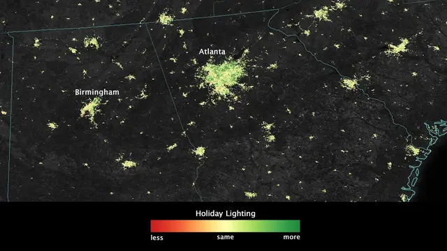 Wilayah ini lebih terang selama musim liburan Natal dan Tahun Baru. (Jesse Allen/NASA Earth Observatory)