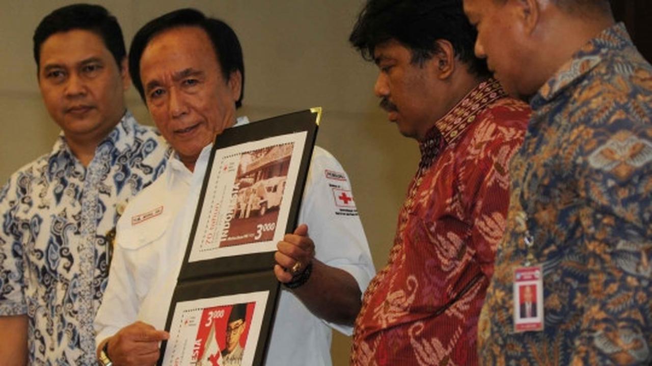 Prangko Bung Hatta semaraki HUT ke-70 PMI
