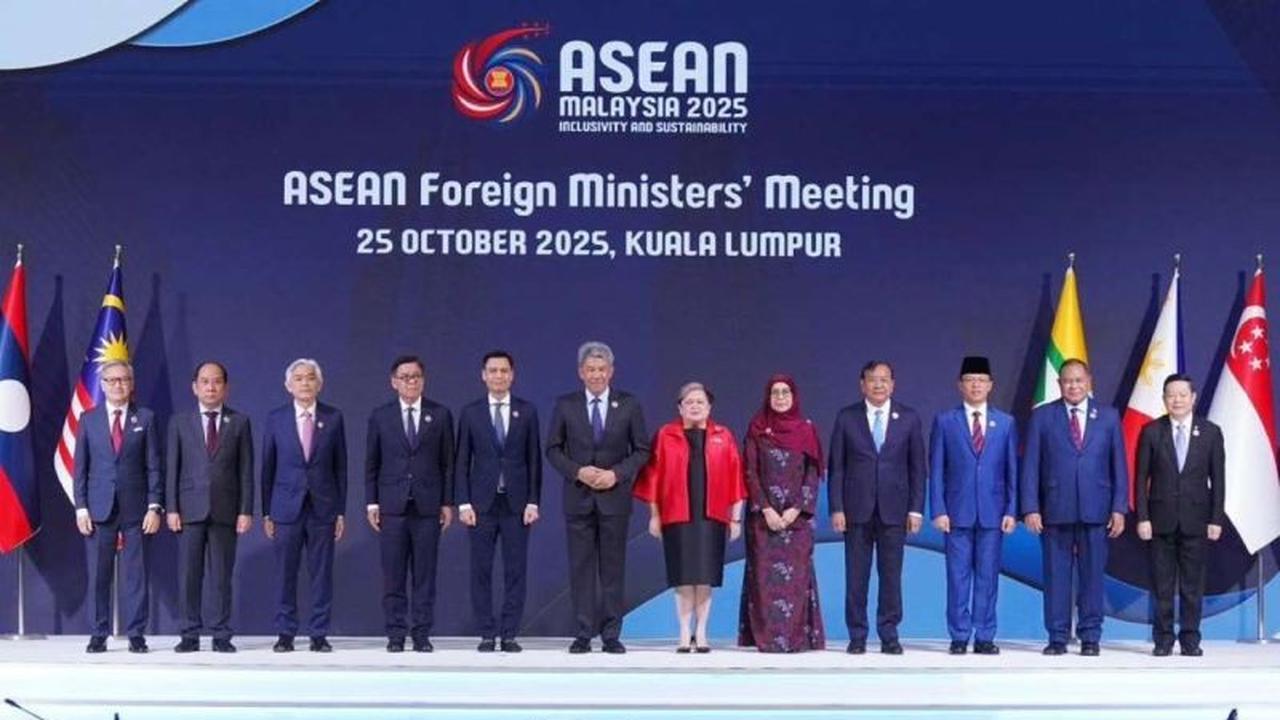 Trivia: 50 Tahun TAC di 2026, Menlu Sugiono Tegaskan Persatuan ASEAN Penting Hadapi Dinamika Global