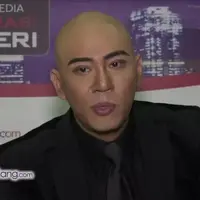Mulan Jameela memperlihatkan raut wajah sedih dan bahagianya setelah mencurahkan semua isi hatinya kepada Deddy Corbuzier.