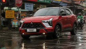 Hal yang Harus Dilakukan Sebelum Mobil Melintasi Rel Kereta