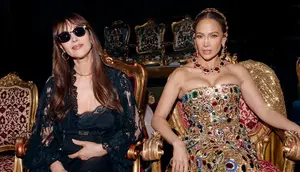 Gaya Jennifer Lopez di Dolce & Gabbana Alta Sartoria 2026, Bak Etalase Berjalan dengan Gaun Penuh Permata