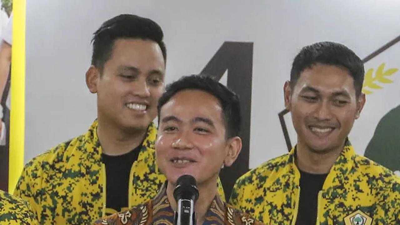Gibran Bakal Jadi Kader Golkar, Airlangga: Sudah Komunikasi dengan PDIP