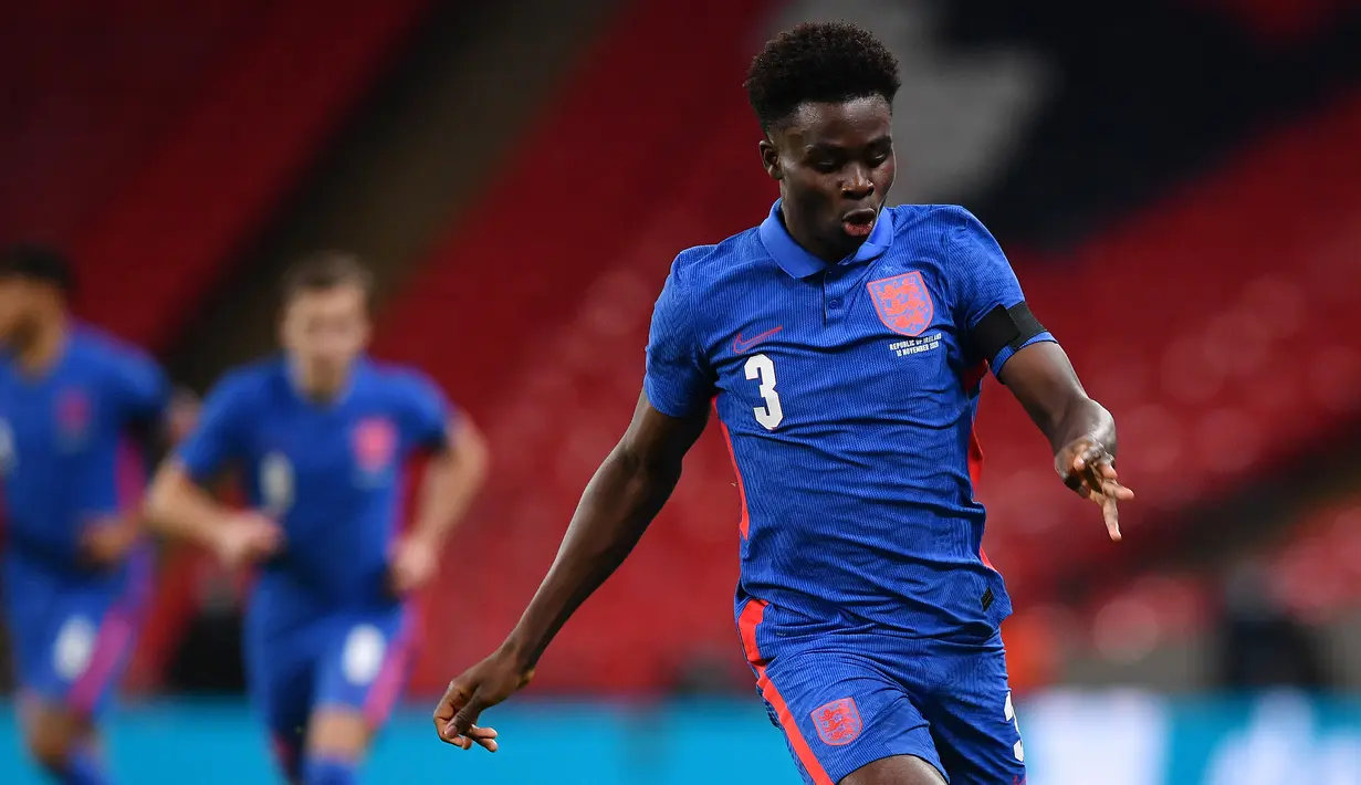 2. Bukayo Saka (19 tahun) - Bukayo Saka tampil apik bersama timnas Inggris pada laga persahabatan dan UEFAN Nations League. Pemain klub Arsenal ini turut menyumbangkan satu asists dari tiga laganya bersama timnas Inggris. (AFP/Ben Stansall/pool)