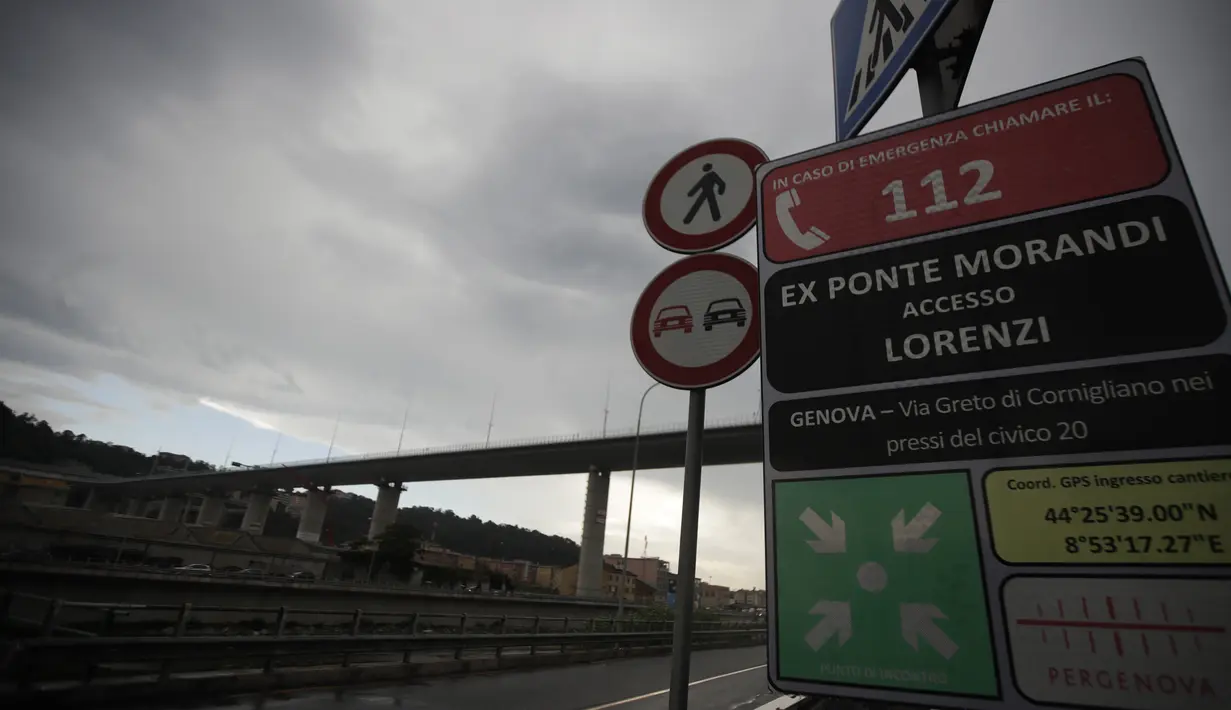 Pemandangan Jembatan Saint George Genoa baru di Genoa, Italia, Senin (3/8/2020). Jembatan tersebut dibangun untuk menggantikan viaduk yang ambruk dua tahun lalu dan menewaskan 43 orang. (Xinhua/Stringer)