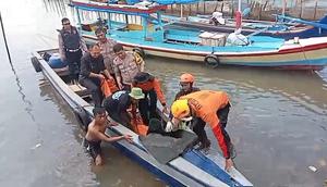 2 Mahasiswi Unila Tewas Terseret Arus di Wira Garden (Foto: Ardi Munthe/Liputan6.com)