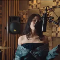 One Million Stars hadirkan kembali para top 13 Rising Star 2019 dalam satu album.