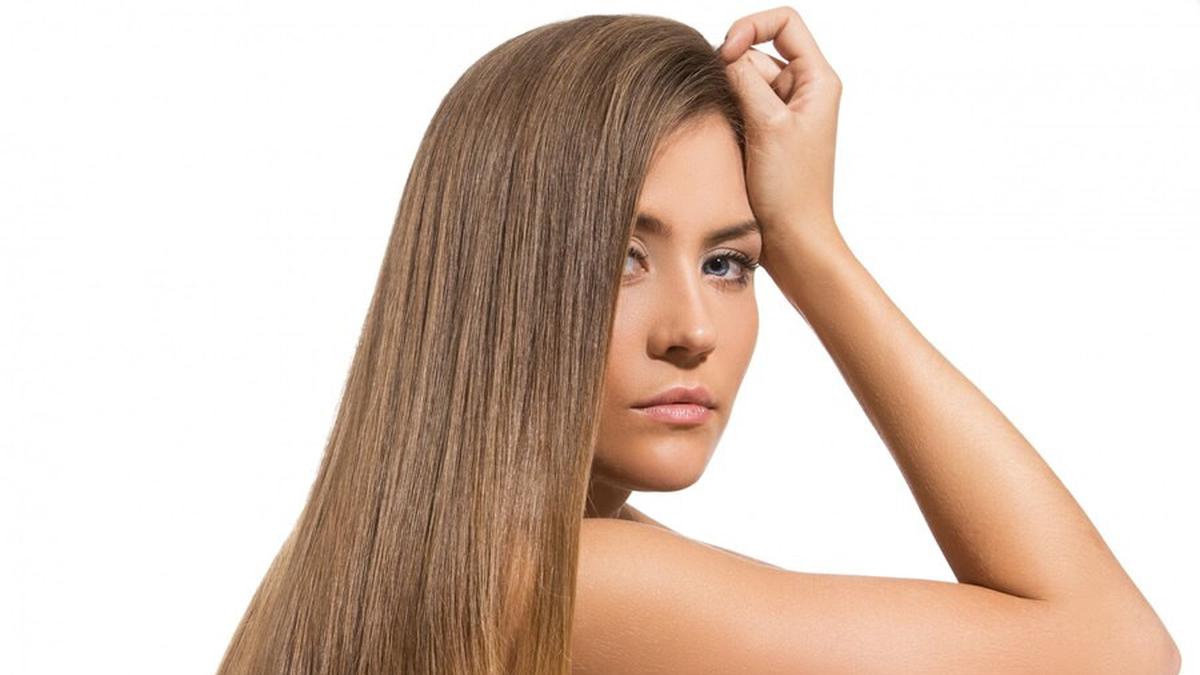 12 Inspirasi Warna Rambut Panjang Lurus yang Bagus, Kekinian, dan Tingkatkan Kepercayaan Diri