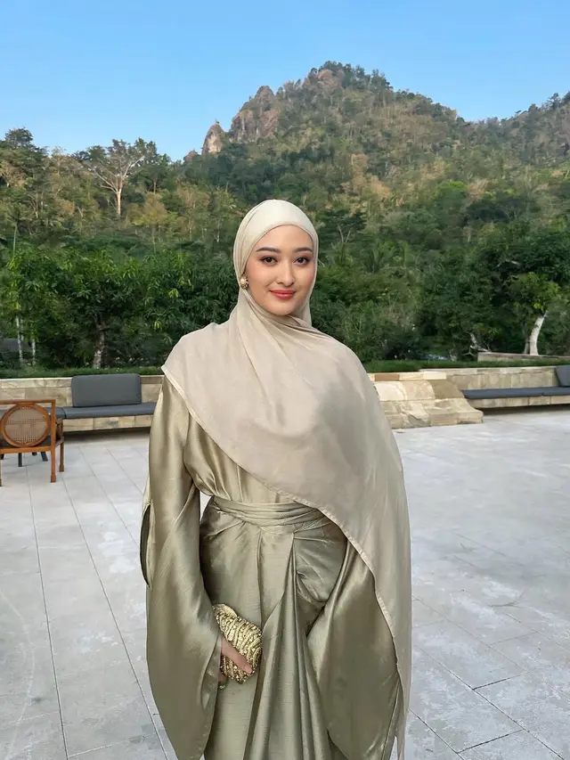 6 Gaya Hijab Elegan khas Old Money Puteri Modiyanti, Anak Tommy Soeharto dan Runner-up Puteri Indonesia 2024