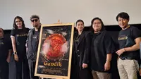 Film horor thriller terbaru, Gundik, yang dibintangi Luna Maya, Maxime Bouttier, dan Agus Kuncoro, siap tayang di bioskop pada 22 Mei 2025.