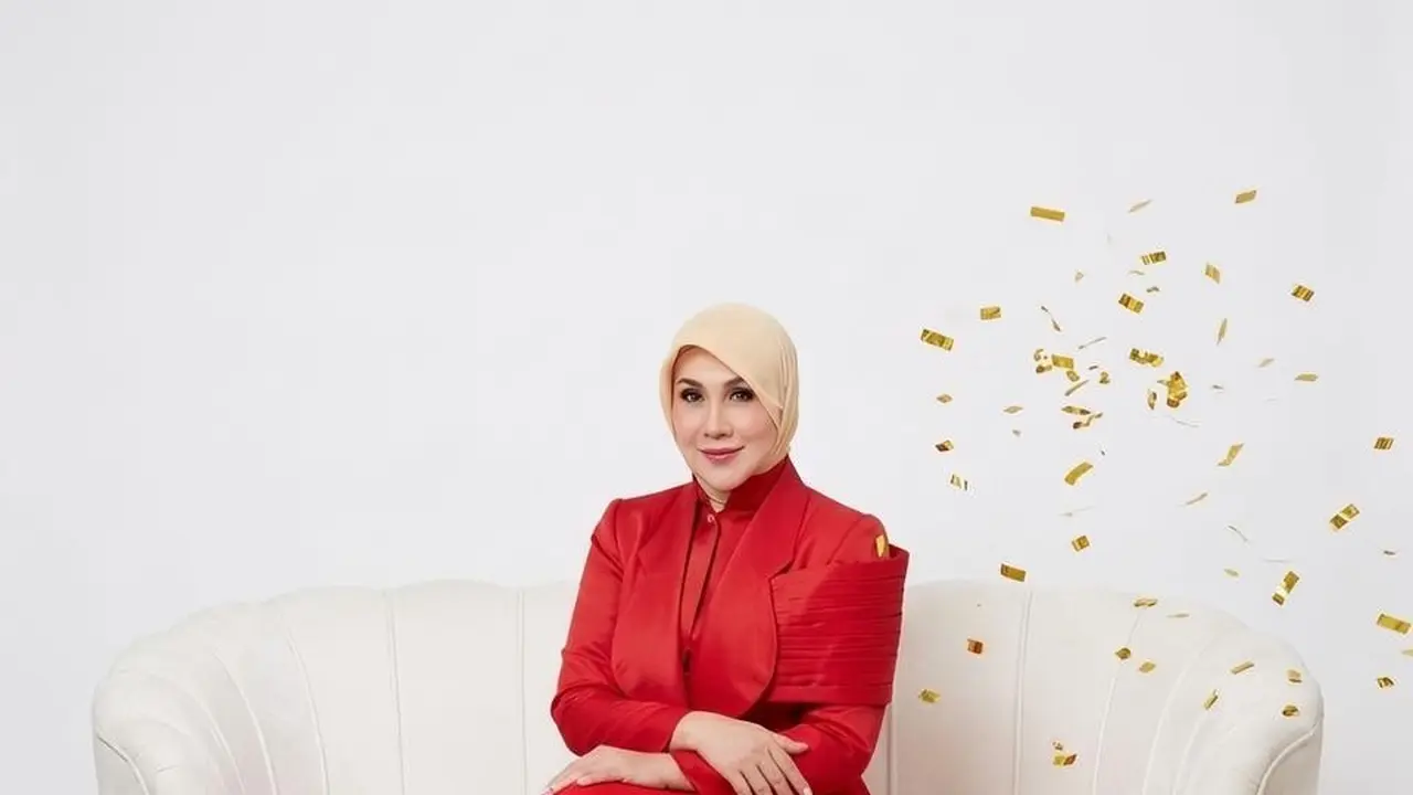 Ulang Tahun ke 50, Marini Zumarnis Masih Pancarkan Aura Menyala di Usia Senja
