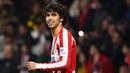 2. Joao Felix (Atletico Madrid) - Joao Felix bergabung dengan Atletico Madrid pada saat usianya 19 tahun. Atletico menggelontorkan dana hingga 113 juta poundsterling untuk Felix pada Juli 2019. (AFP/Gabriel Bouys)