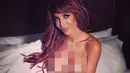 Seperti Kim Kardashian, Farrah Abraham pun tak enggan untuk foto seksi meski sudah miliki anak. (instagram/farrah_abraham)