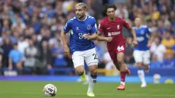 Namun, Everton mampu memainkan pertahanan yang solid dengan skema serangan balik yang efektif. (AP/Jon Super)