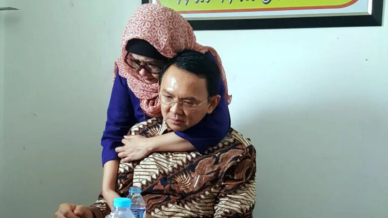 Ahok dan Kakak Angkatnya