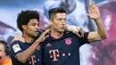 Bayern Munchen - Robert Lewandoski telah mencetak 27 gol dan Serge Gnabry 11 gol. Keduanya menjadi duet penyerang yang tampil ganas di Bundesliga. (AFP/John Macdougall)