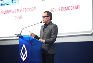 Wakil Menteri Dalam Negeri (Wamendagri) Bima Arya Sugiarto mendorong pemerintah daerah (pemda) mengembangkan potensi ekonomi wilayah melalui integrasi produksi, pengolahan, hingga pemasaran.