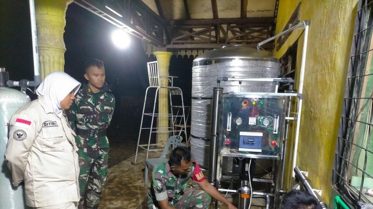 TNI Pasang Instalasi Pengolahan Air Langkat, Penuhi Kebutuhan Warga Pasca-Banjir