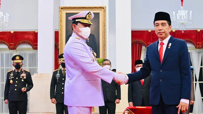 Presiden Jokowi Lantik Laksamana Yudo Margono sebagai Panglima TNI