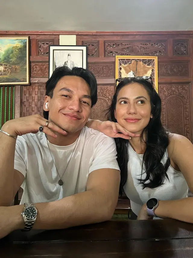 Pevita Pearce dan Jefri Nichol promosikan film Sri Asih.