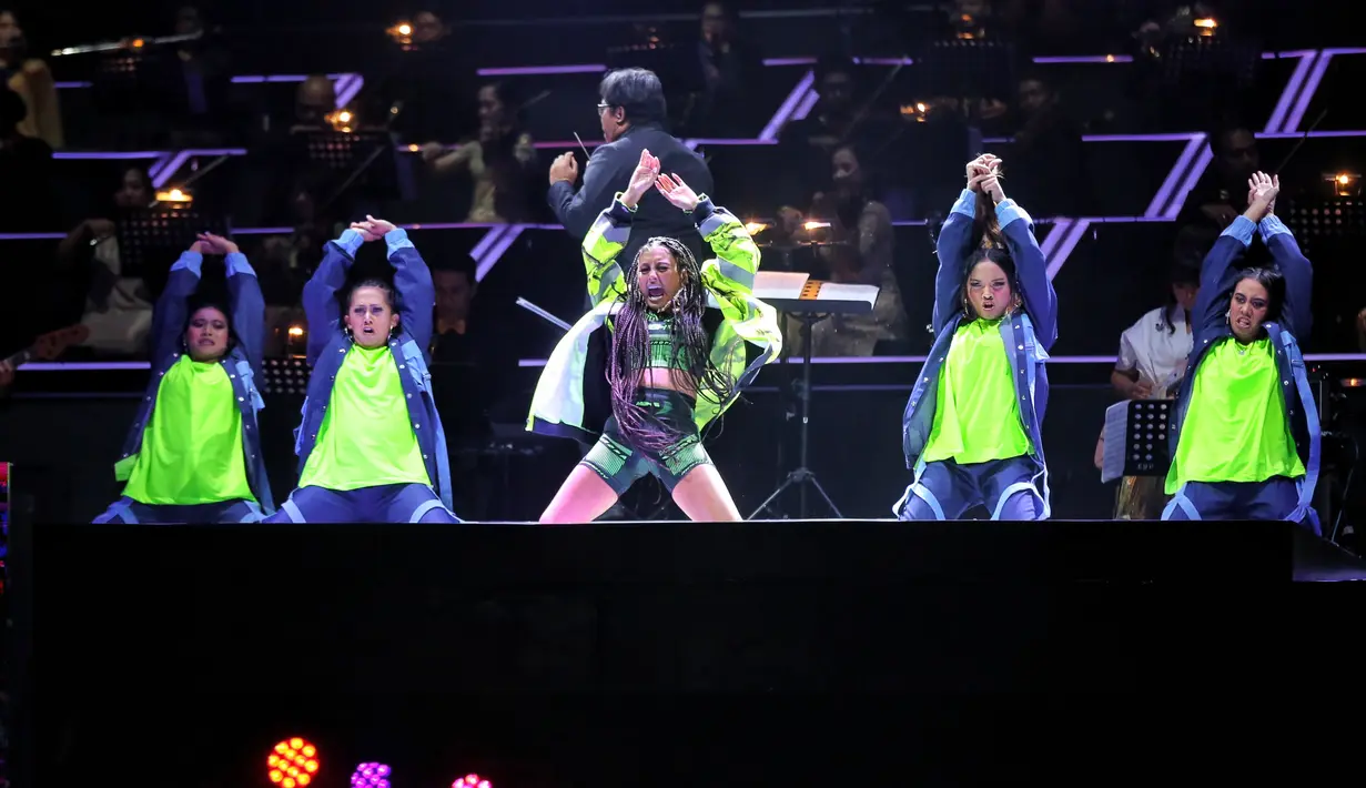 Agnez Mo -HUT SCTV ke-29 (Adrian Putra/Fimela.com)