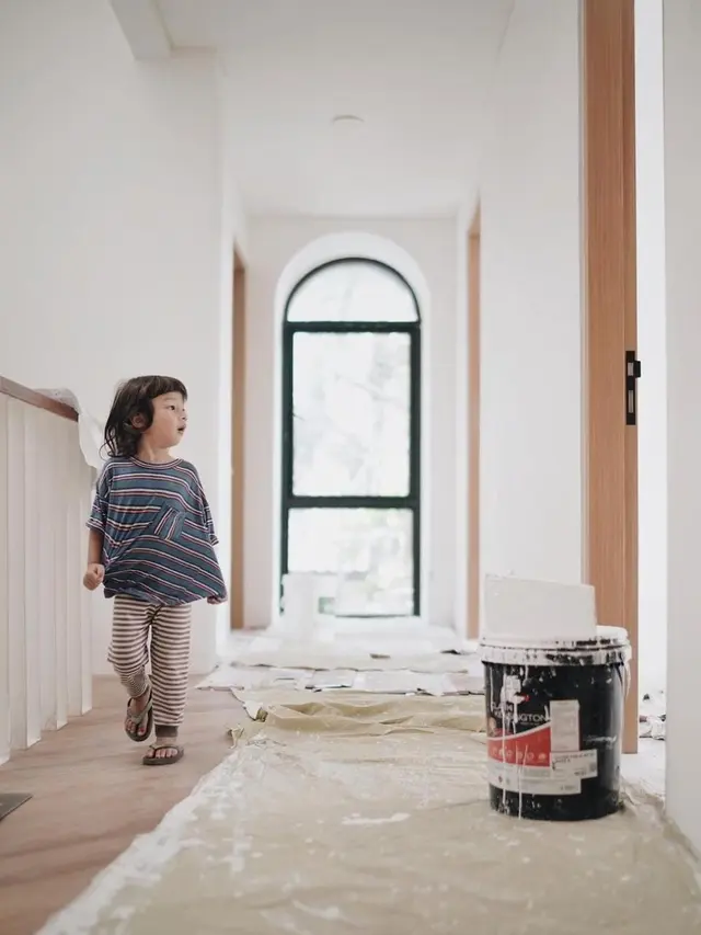 Potret Rumah Ringgo Agus yang Punya Jendela Unik