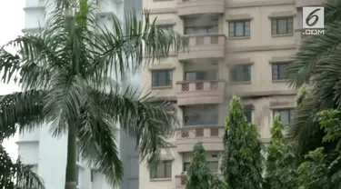 Kebakaran terjadi di Apartemen Puri Garden, Kembangan, Jakarta Barat, pada Jumat (28/12/2017) pagi.