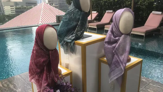 Aurel Hermansyah Digandeng Klamby Rilis Scarf Terinspirasi Titanic