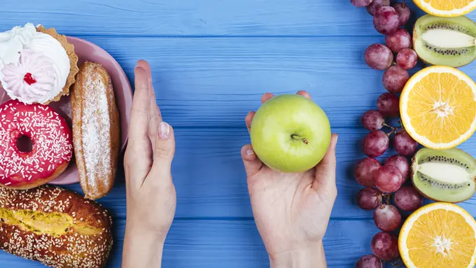 Ilustrasi diet rendah gula/freepik.com/jcomp