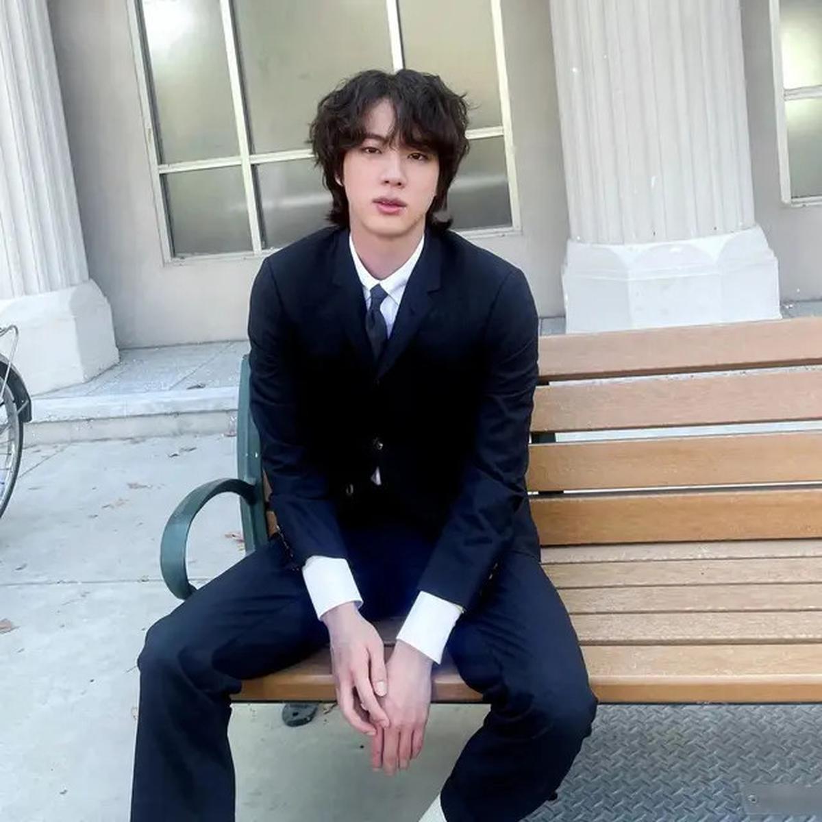 Jin BTS Comeback, Sudah Siapkan Album Solo untuk Rilis di November 2024
