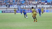 Pertandingan uji coba antara PSIM kontra Persekat Tegal yang digelar di Stadion Mandala Krida, Yogyakarta, Minggu (27/8/2023). (Dokumentasi PSIM)