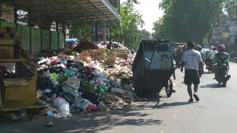 Perda Sampah Diketuk, Pemkot Cirebon Pasang CCTV di TPSS