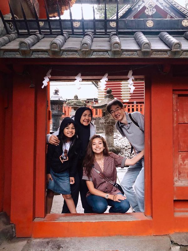 Momen Kebersamaan Yuki Kato Dengan Ayahnya Orang Jepang (sumber:Instagram/yukikt)