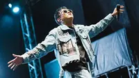 Lirik Lagu Negoro Angin dari Denny Caknan Trending Nomor 2, Ya Allah Ternyata LDR Pahit Banget