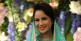 Aktris cantik Chacha Frederica melangsungkan prosesi pengajian di Fairmont hotel, Jakarta Pusat, Sabtu (22/8/2015). (Galih W. Satria/Bintang.com)
