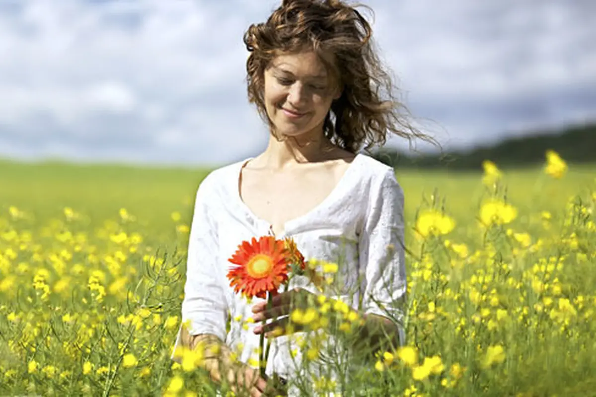 (c) shutterstock