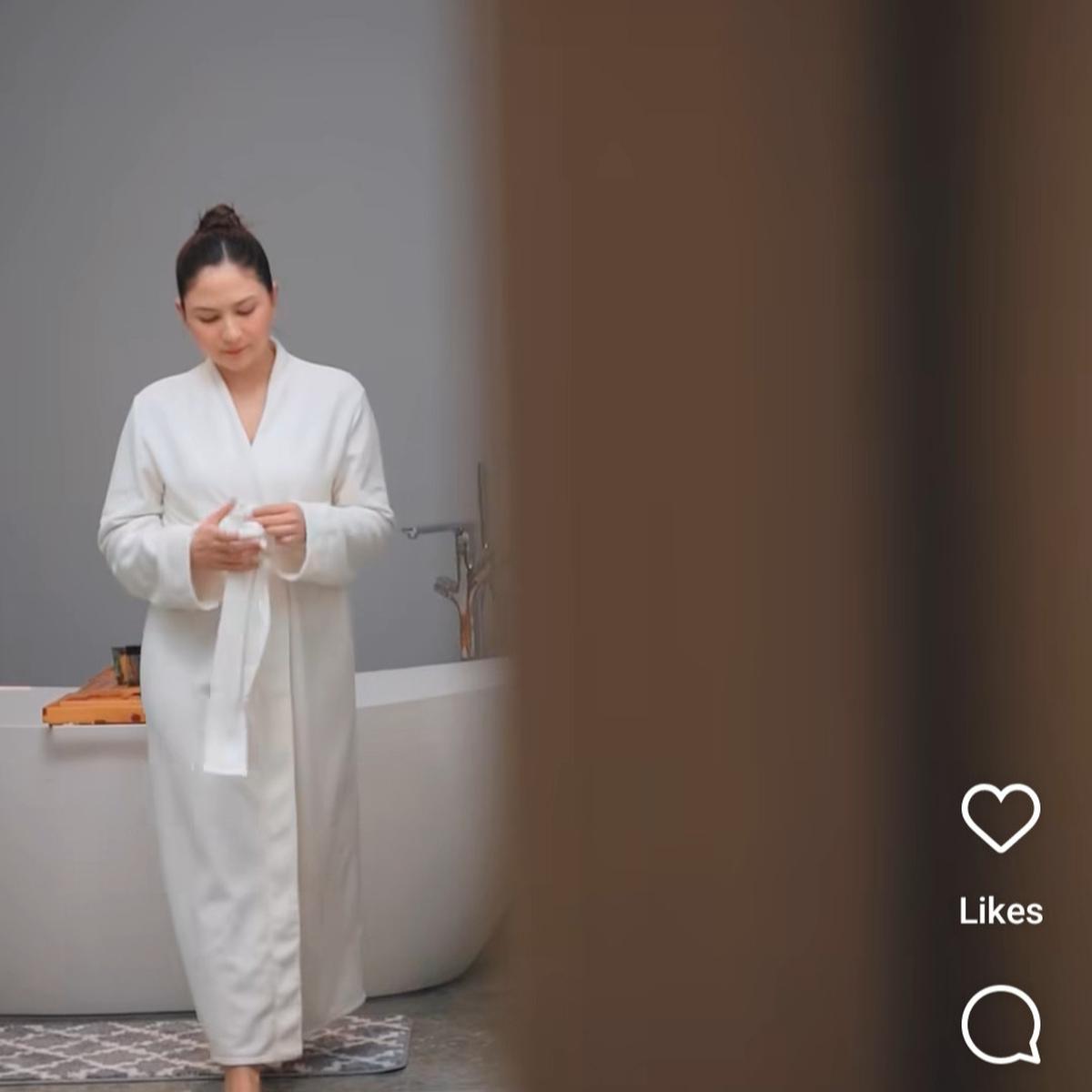 5 Potret Kamar Mandi Mewah Jessica Mila & Yakup Berlapis Marmer di Penthouse Rp50 Miliar Kawasan SCBD Jakarta
