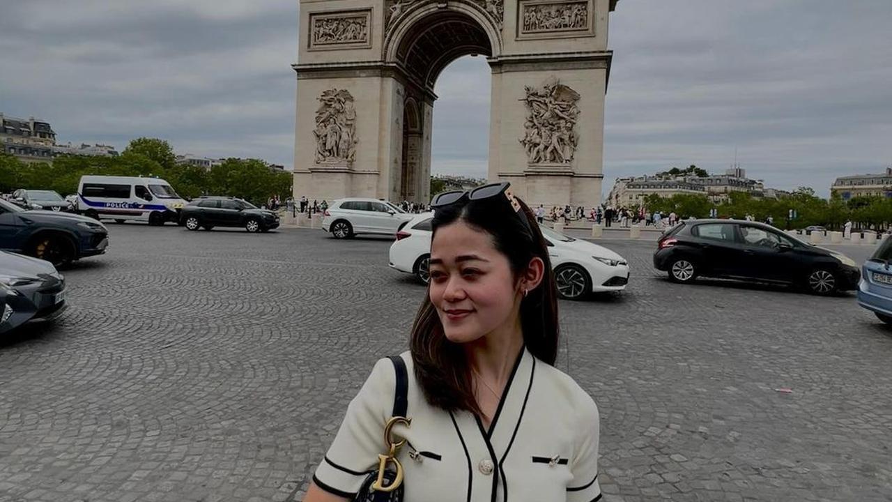 Lekat Dengan Julukan Aktris Cilik Antagonis, Ini 7 Potret Transformasi Gisela Cindy