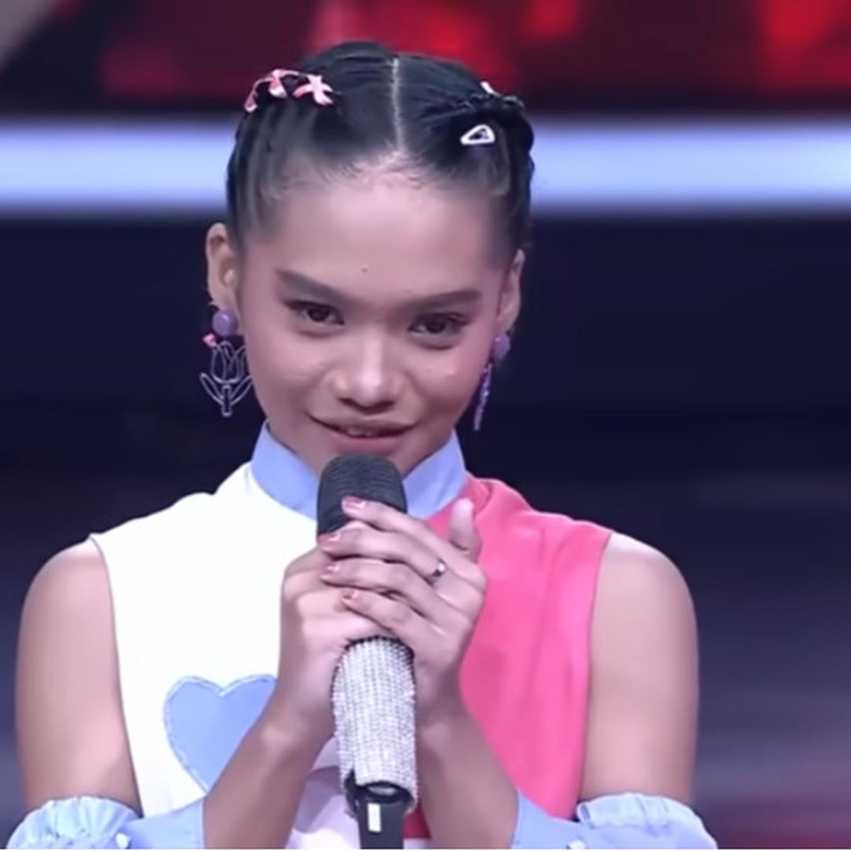 Wika Salim dan Yulia