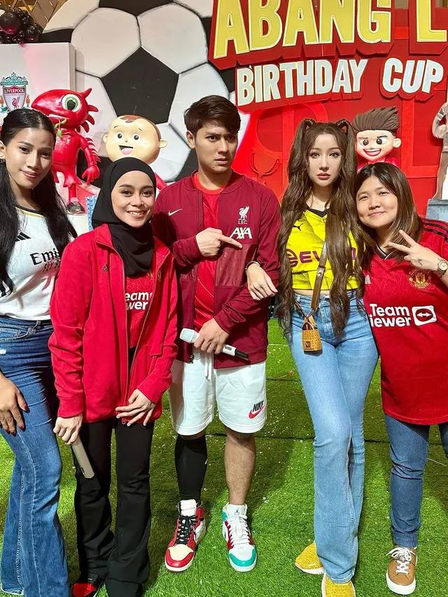 10 Potret Artis di Pesta Ultah Anak Lesti Kejora dan Rizky Billar, Bertabur Bintang