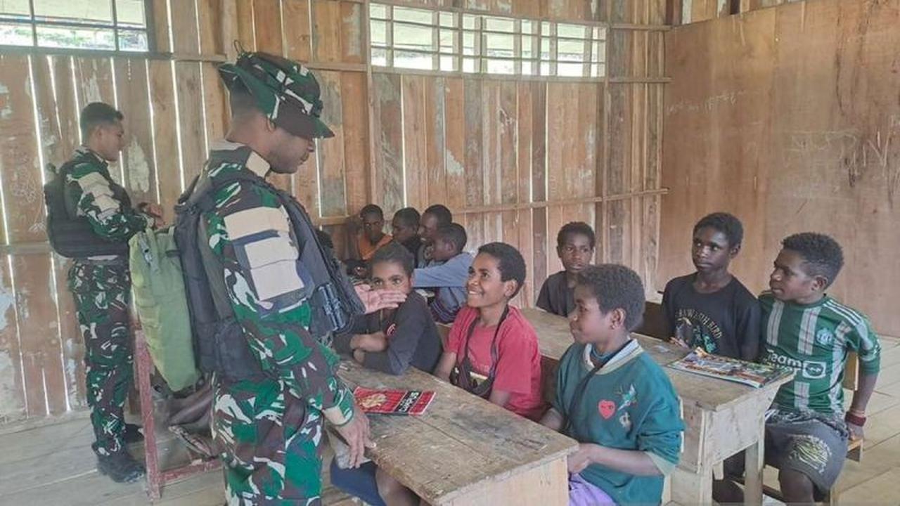 Peran Ganda TNI: Satgas Yonif 511/DY Perkuat Pendidikan di SD Brume, Papua Pegunungan