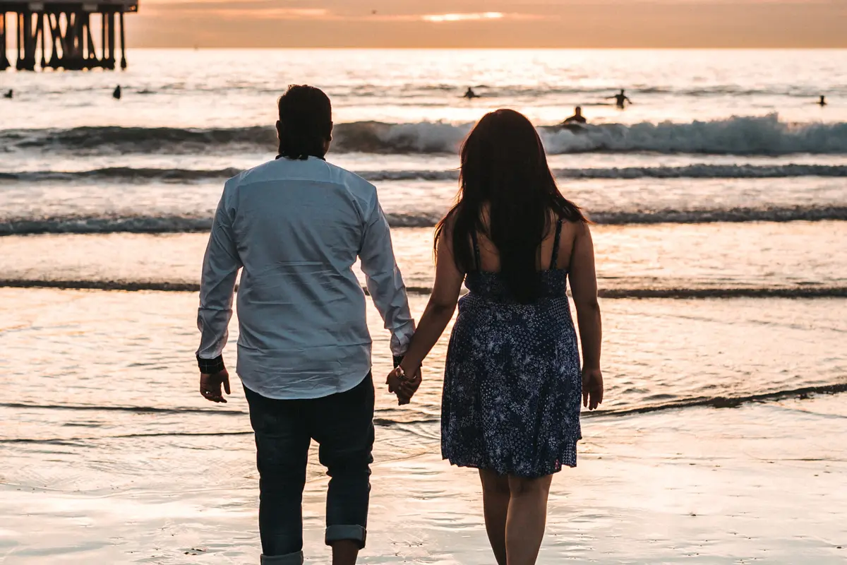 pasangan cinta