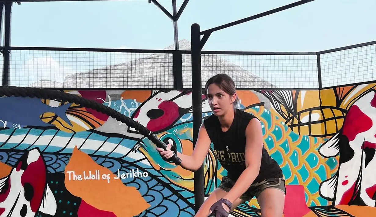 Nia Ramadhani rajin lakoni olahraga (Instagram/ramadhaniabakrie)