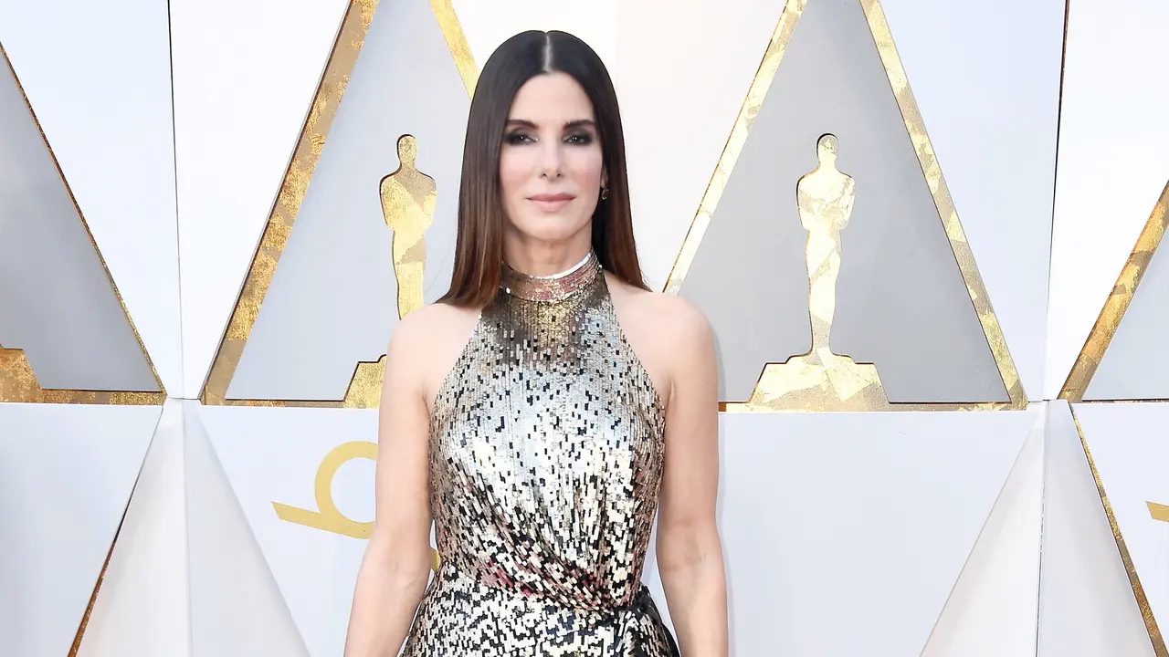 Aktris Sandra Bullock saat tiba menghadiri Academy Awards ke-90 di Hollywood, California