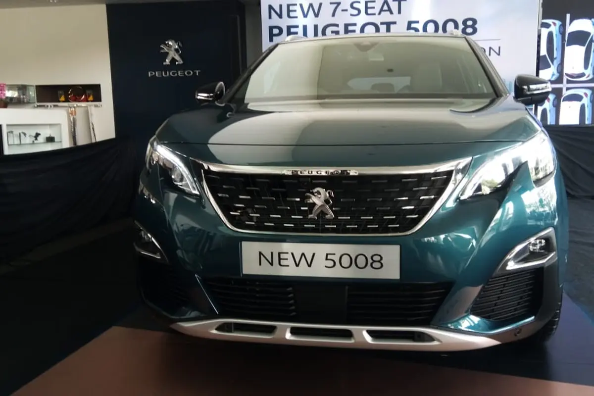 Peugeot 5008 SUV
