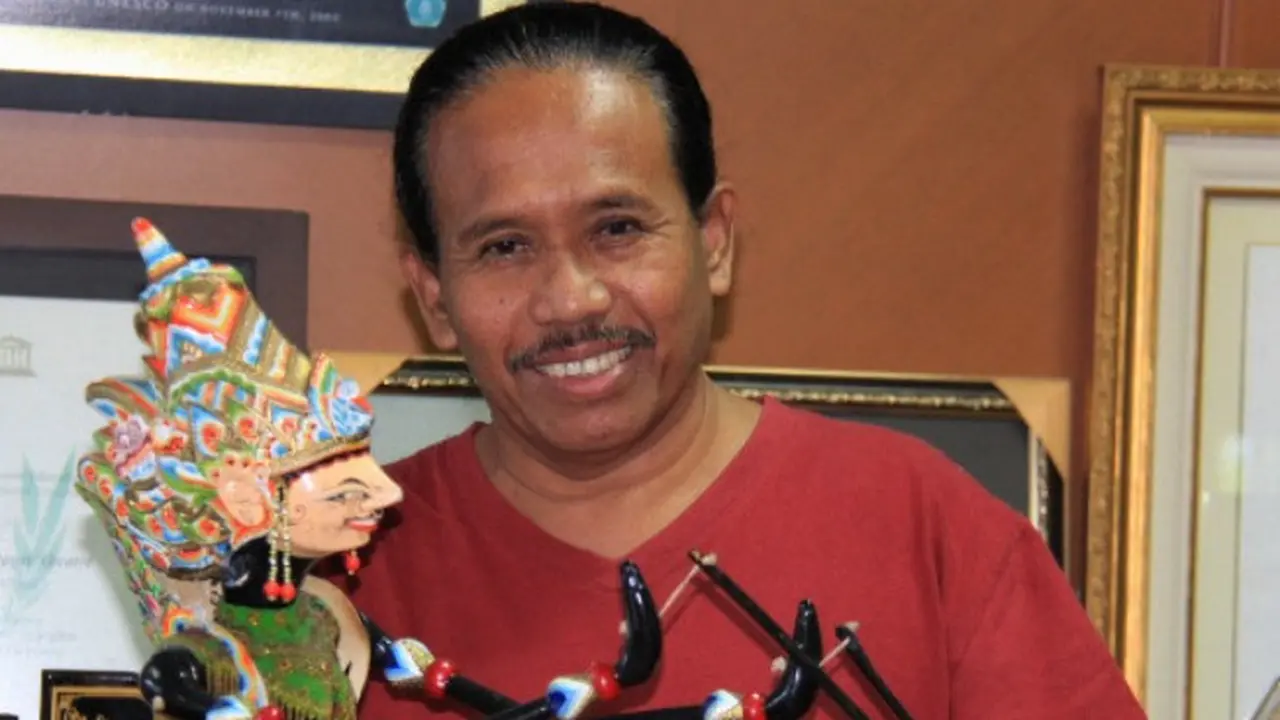 Eddie Karsito