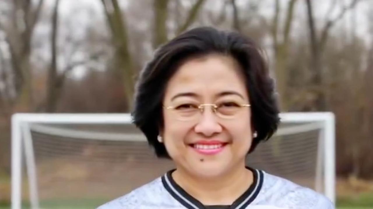Penampakan Para Mantan Presiden Indonesia Pakai Jersey Timnas versi AI, Siapa Paling Keren?