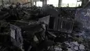Tiga orang tewas menjadi korban dalam serangan Israel yang menyasar kantor pusat televisi pemerintah Iran IRIB di Teheran. (AP Photo/Vahid Salemi)