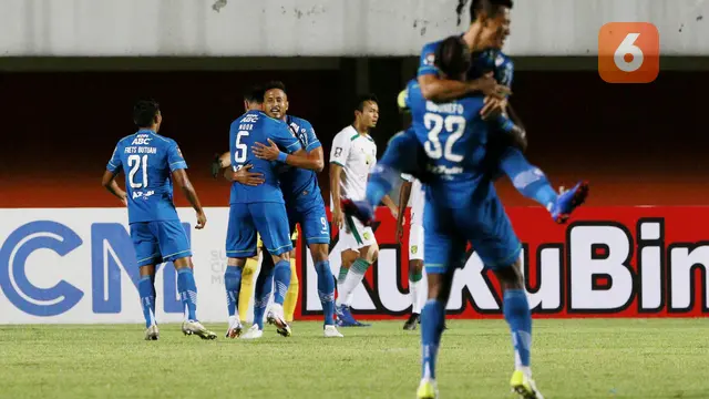 Persib Bandung vs Persebaya Surabaya